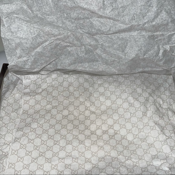 Gucci Packaging - Picture 3 of 6